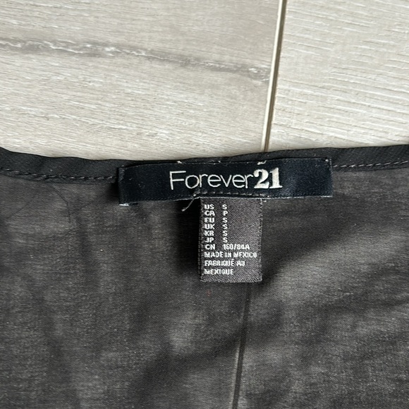 Forever 21 black Sheer top - Picture 3 of 4